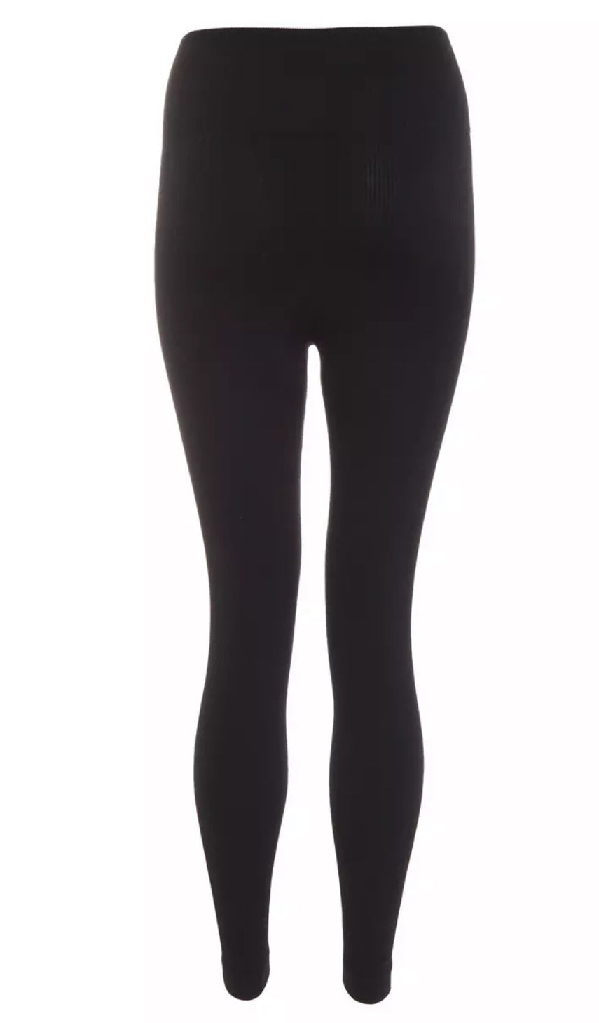 Black ribbed leggings