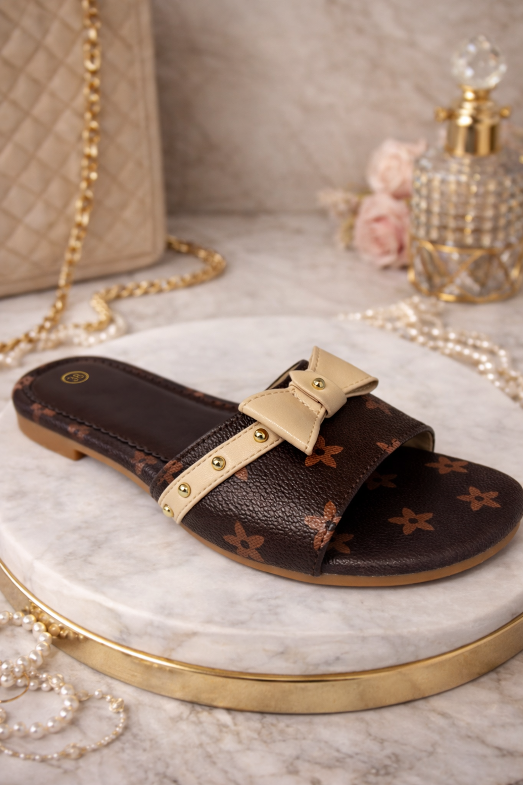 Bow slip on