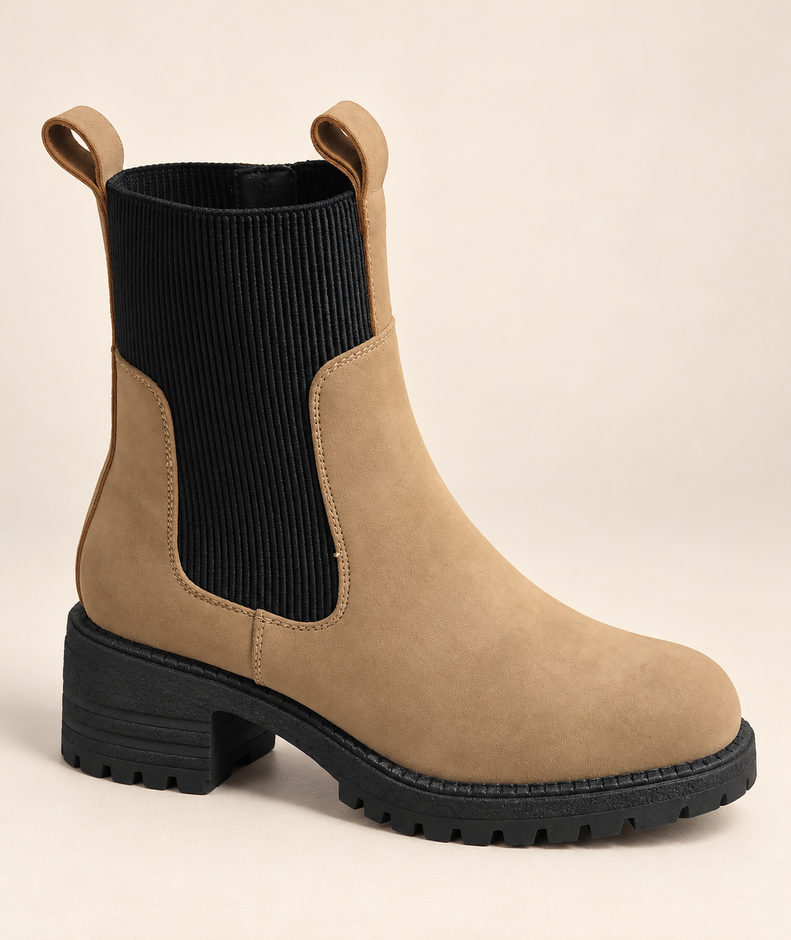 ANKLE BOOT