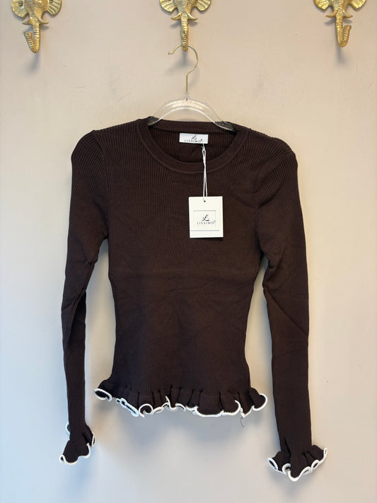 Brown ribbed jumper with white lining