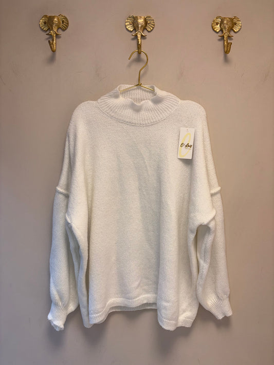 Oversized white jumper