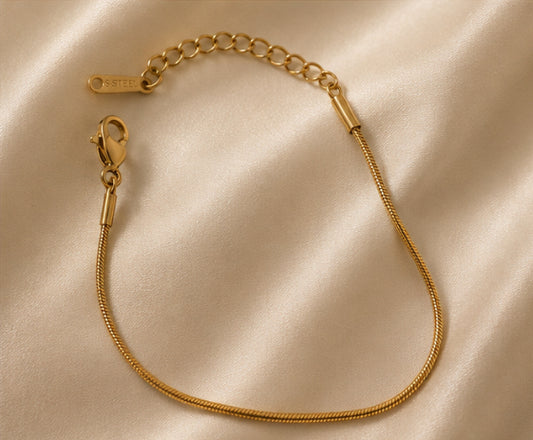 Delicate bracelet