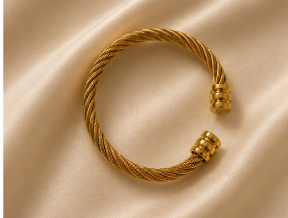 Cable carrier inspired bracelet