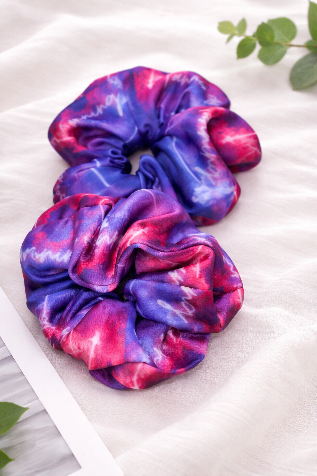 Tanning Studio Scrunchie